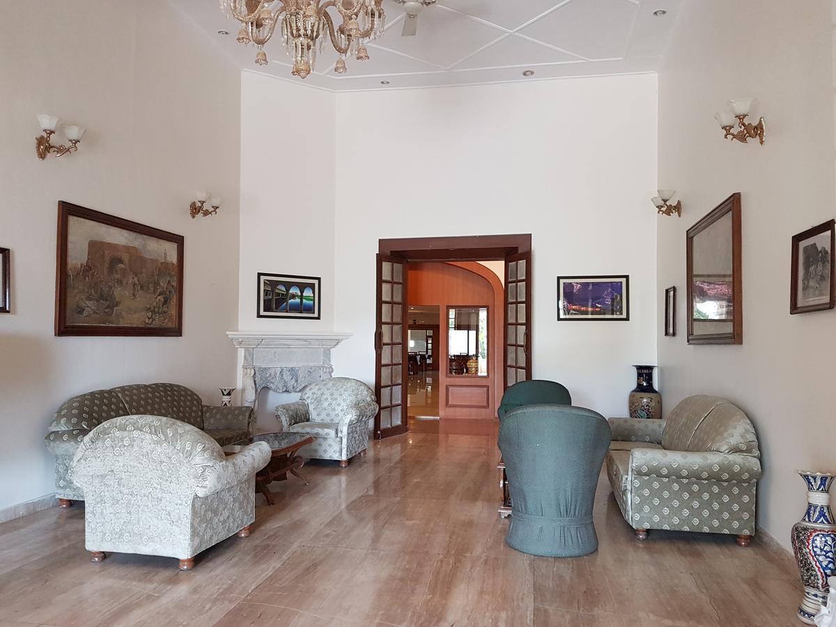 Hotel Palanpur Palace Mount Abu Exterior foto